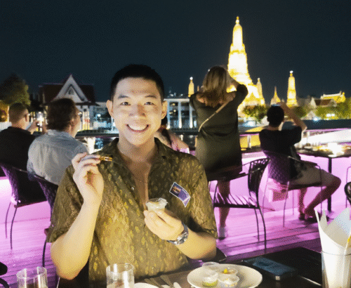 Me eat desserts - Bangkok Dinner Cruise for a Memorable Birthday - Leo Trails