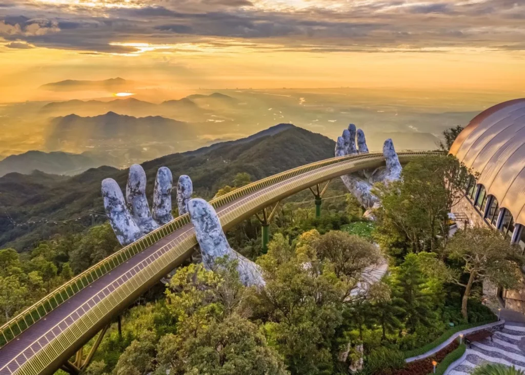Golden Bridge at the Evening - Once in a Lifetime you need to go to Ba Na Hills - Leo Trails