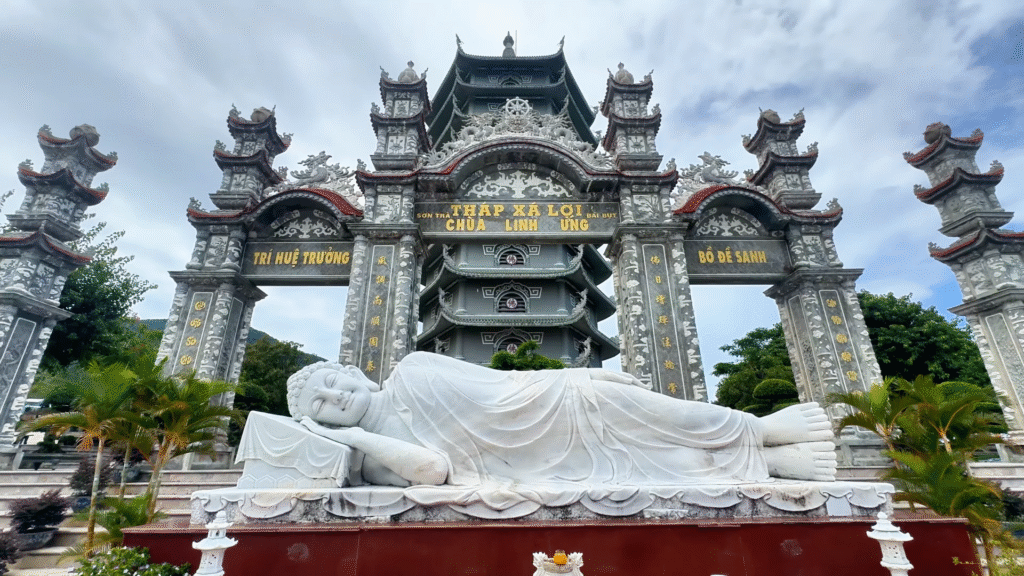 Linh Ứng Pagoda - The Ultimate Travel Guide to Da Nang - Leo Trails