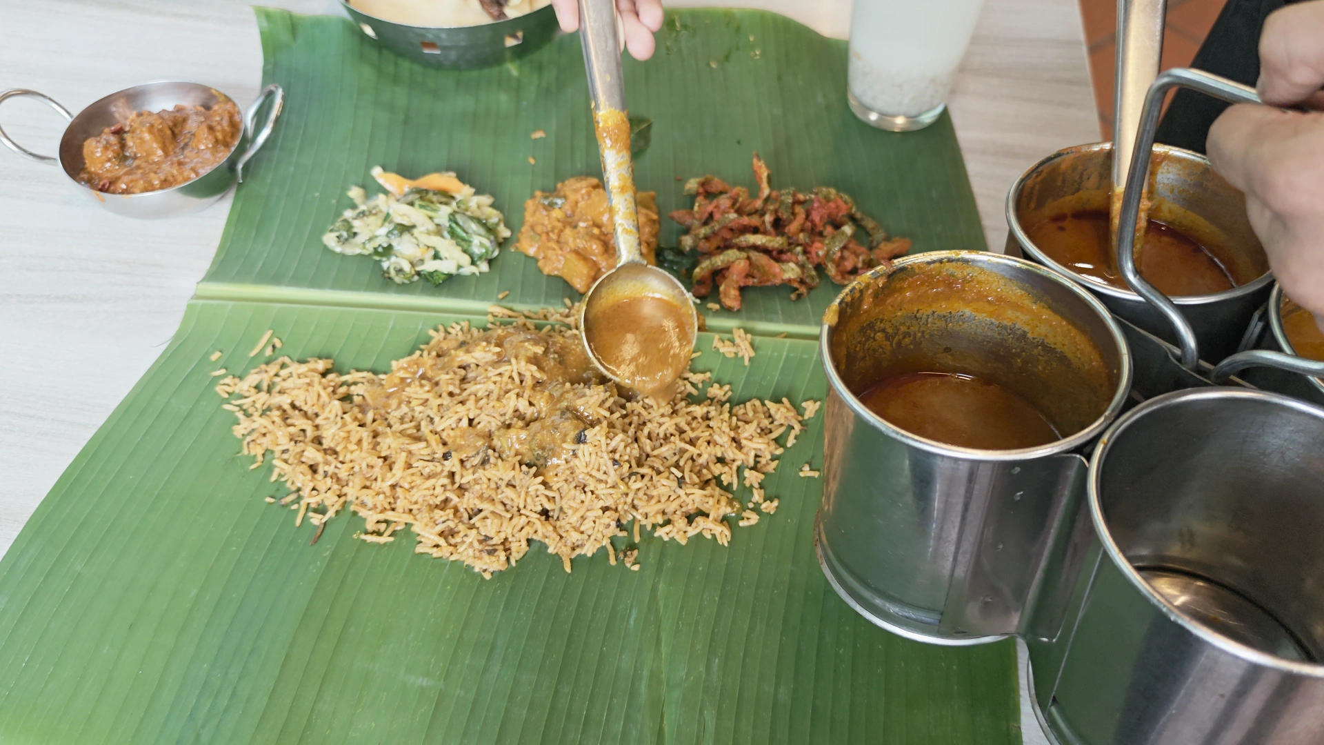 The curry sauce poured into the curry -Try KL Dishes That Locals Love - leo trails