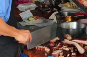 Cutting Meat - Is This the Best Char Siu in KL? - Leo Trails