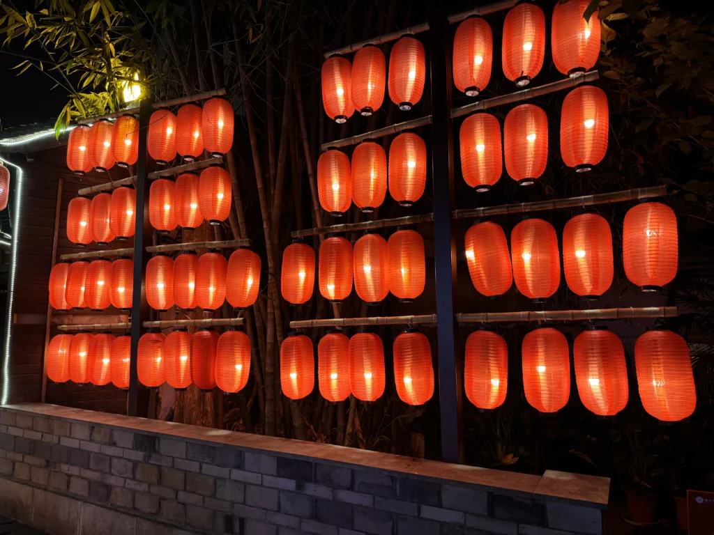 Jinli Ancient Street - Best Street Snacks in Jinli, Chengdu - Leotrails