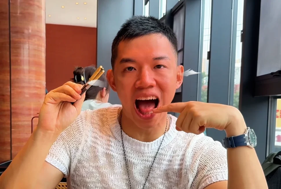 My face is red - Where to Eat in Chengdu: Top Spots for Spice Lovers - Leotrails