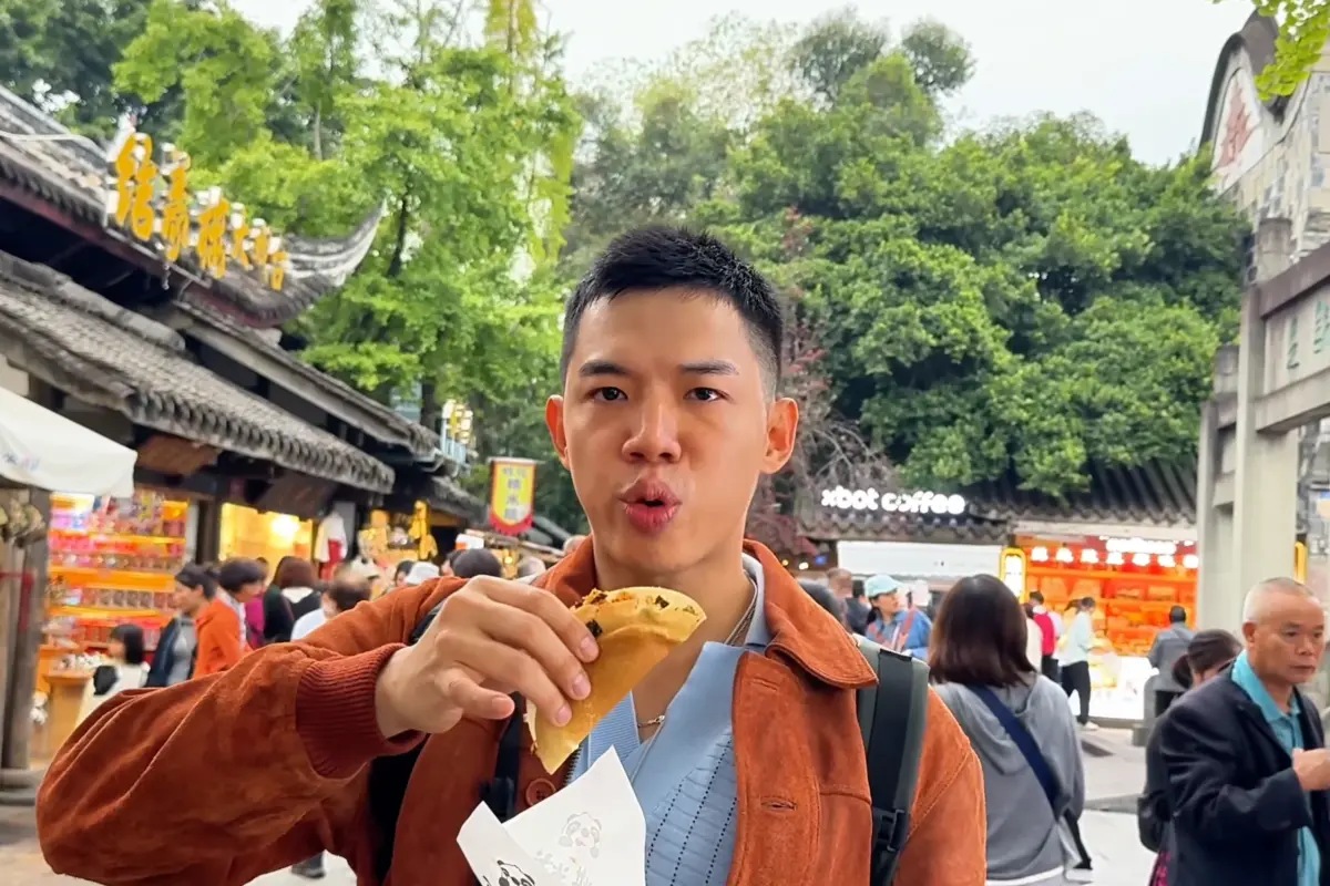 Best Street Snacks in Jinli, Chengdu 🤤