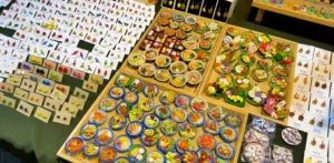 Handmade Food Magnet Crafts - Chiang Mai Sunday Night Market: What to do here - Leotrails
