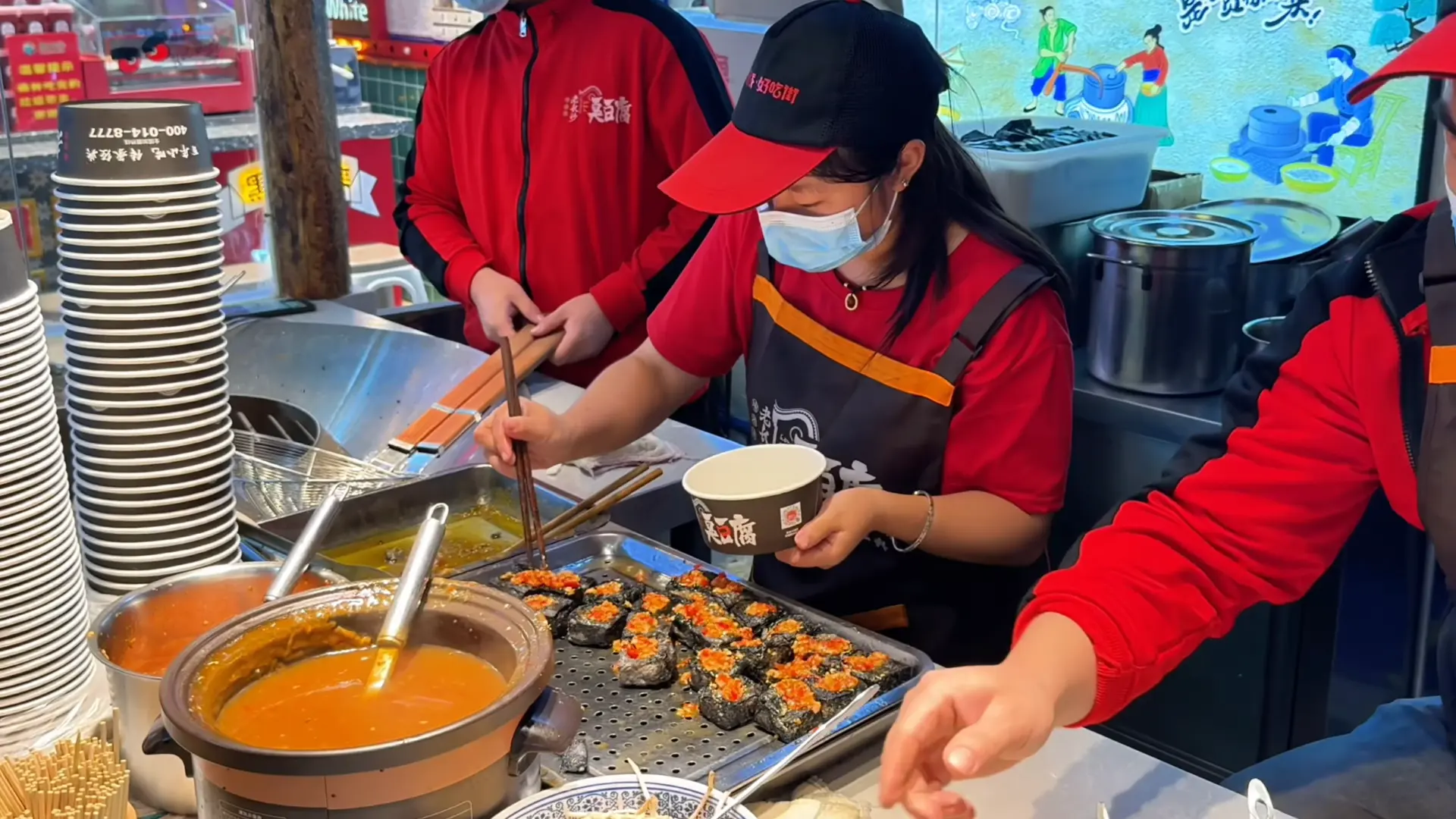 Stinky Tofu - A Local Favorite Street Food Paradise in Chongqing - Leotrails