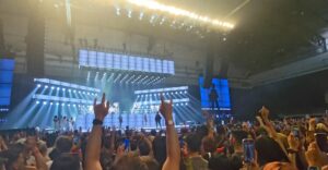 Crowds at the Concert - Doja Cat Ma Vie World Tour Bangkok | Full Concert Experience - Leotrails