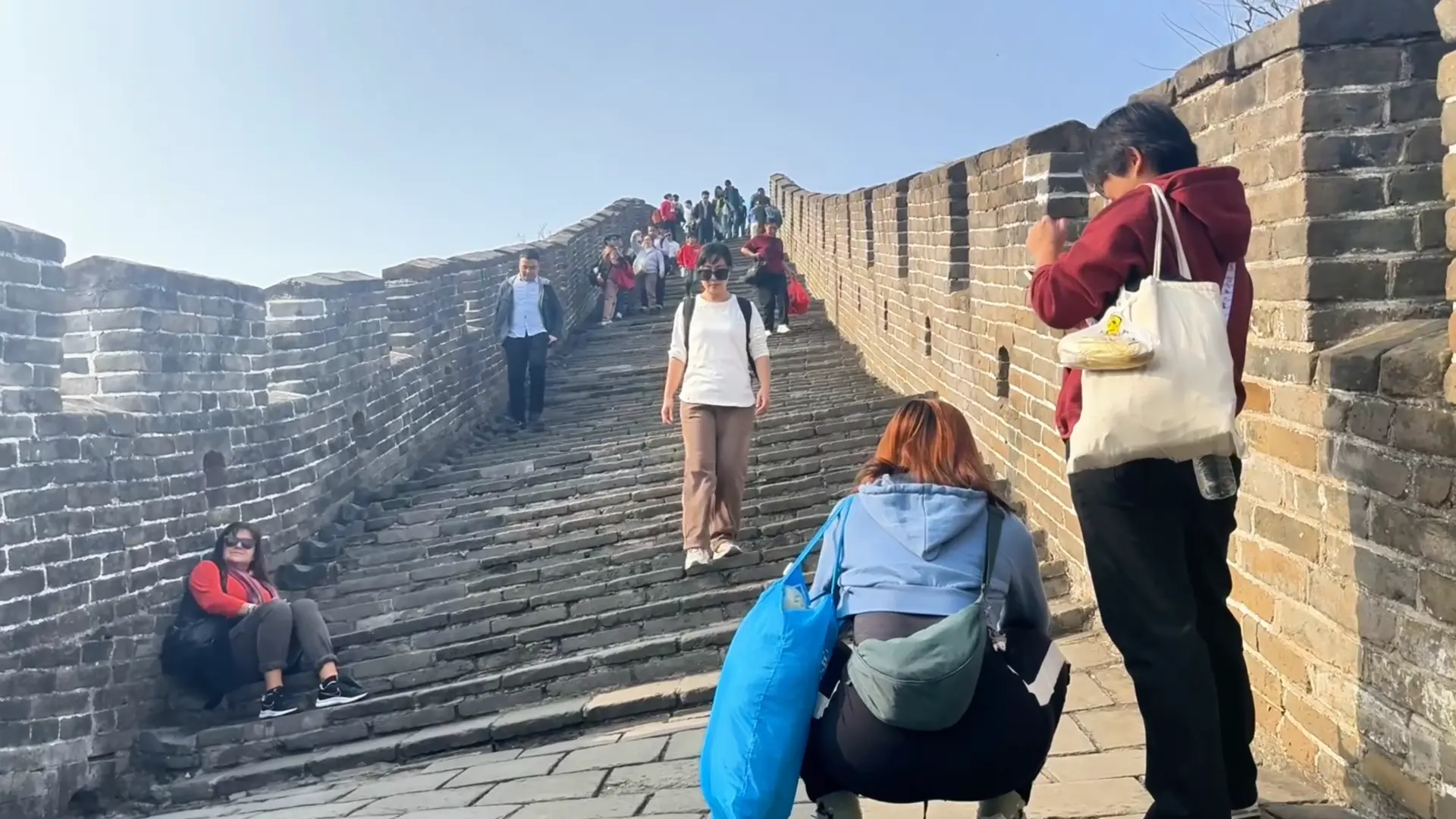 Less crowd in Mutianyu Great Wall - Mutianyu Great Wall: A Better Choice Than Badaling - Leotrails