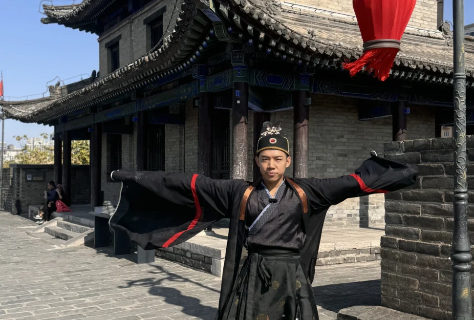 Me at Xi'an City Walls - 11 Must Try Experiences in Xian for First-Time Visitors - Leotrails