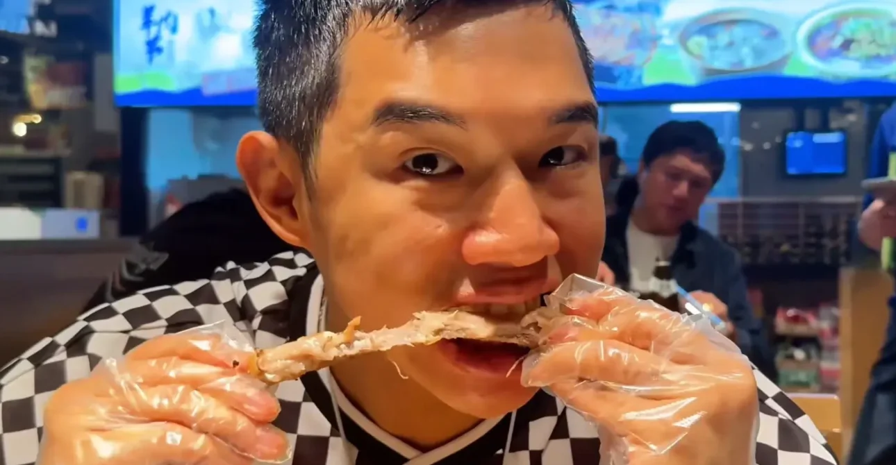 🍖 Discover one of the Smoky Grilled Lamb Chops in Beijing