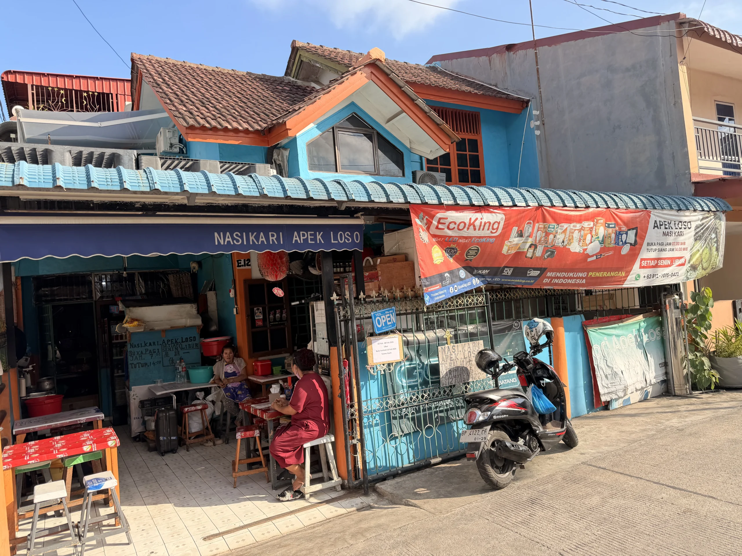 Nasi Kari Apek Loso - Where to Eat in Batam: My Top Restaurant Picks 🍽️ - Leotrails