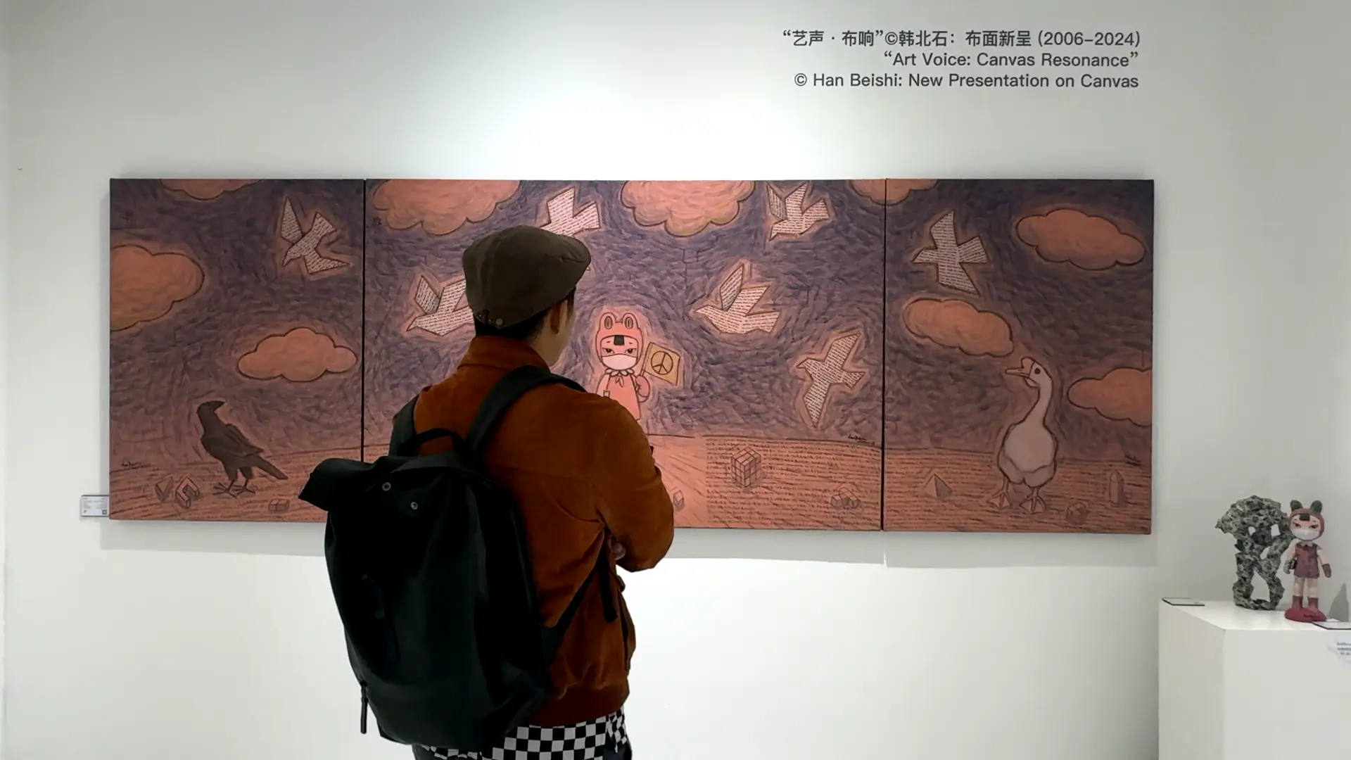 Me seeing this work of art - The Ultimate Shanghai Bucket List: 9 Must-Do Experiences 🌟 - Leotrails