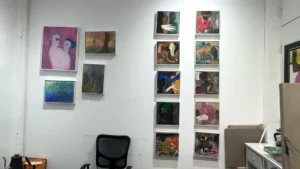 Plenty of Wall Paintings - The Ultimate Shanghai Bucket List: 9 Must-Do Experiences 🌟 - Leotrails