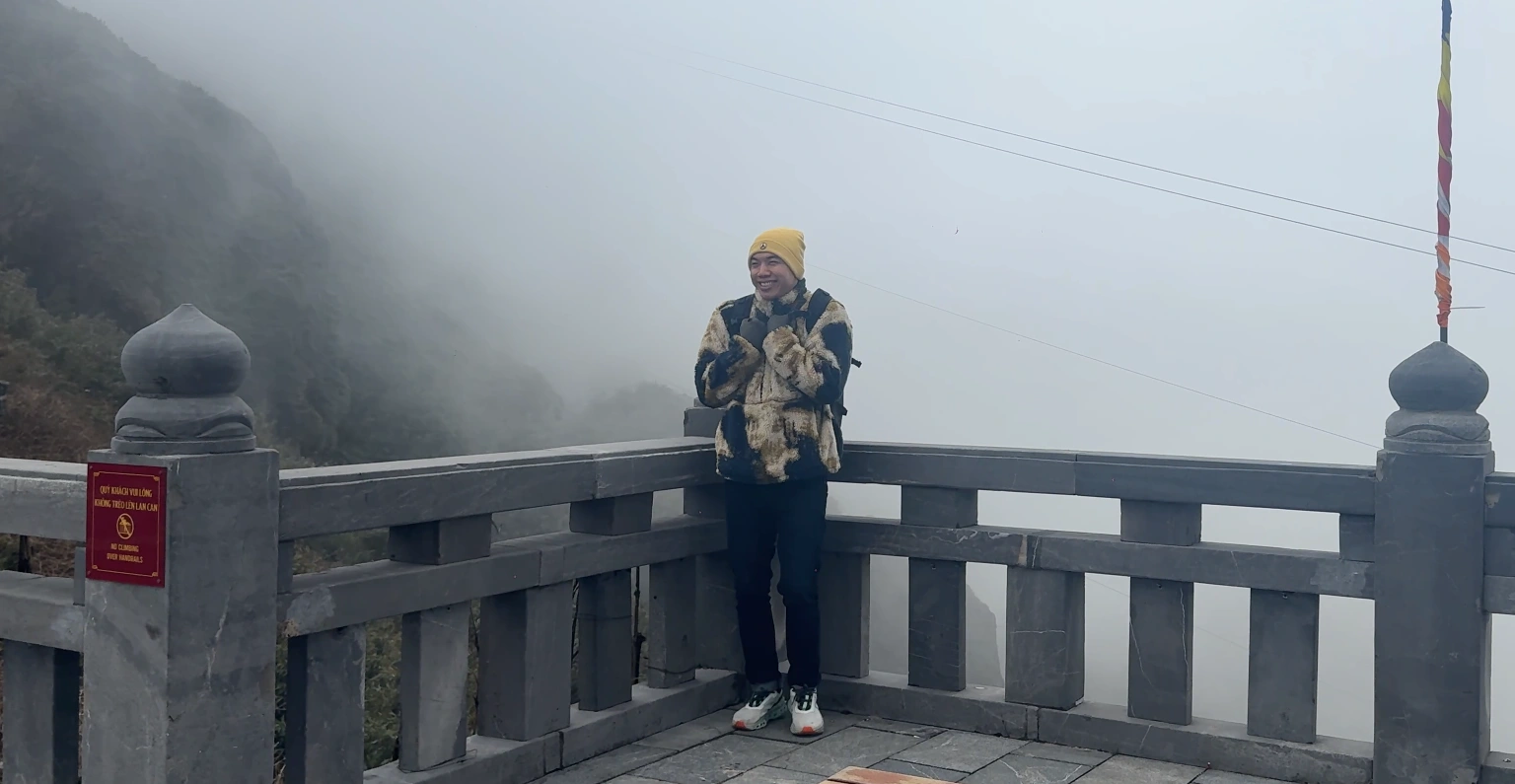 It feels cold and shivering - How to Buy Fansipan Mountain Tickets the Easy Way 🎟️ - Leotrails