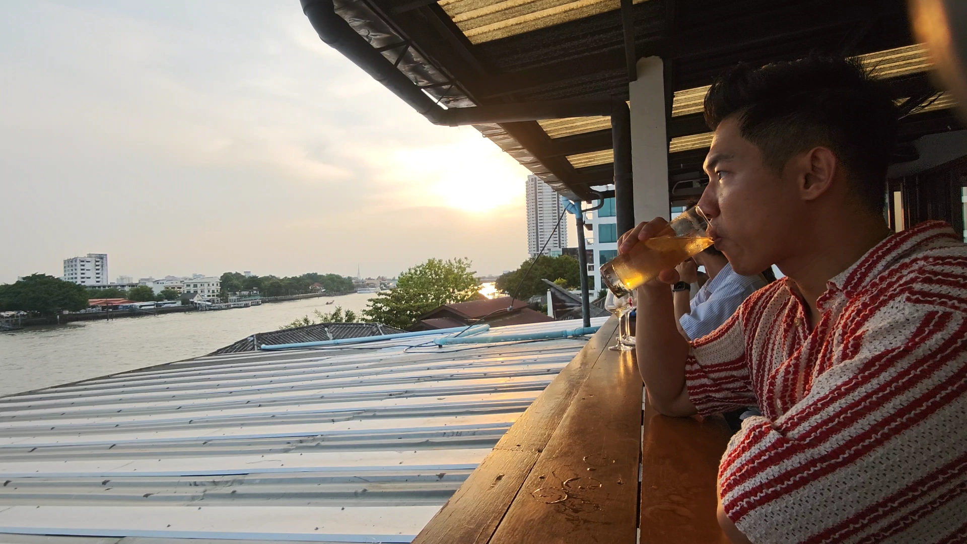 I Ordered Daiquiri in Barbon - Song Wat Bangkok: How to Spend a Day Here 🏠 - Leotrails