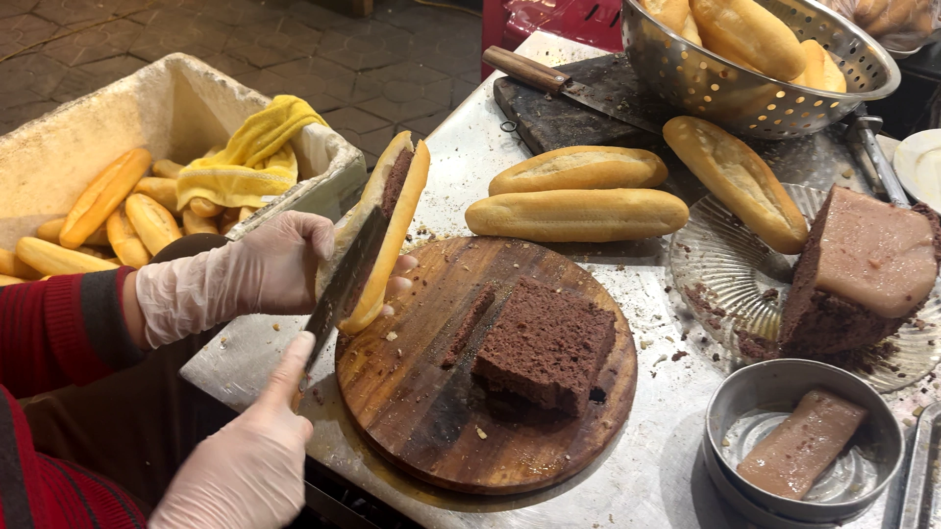 Making a Bánh mì - What to Eat in Haiphong: Amazing Local Food Experience😋 - Leotrails