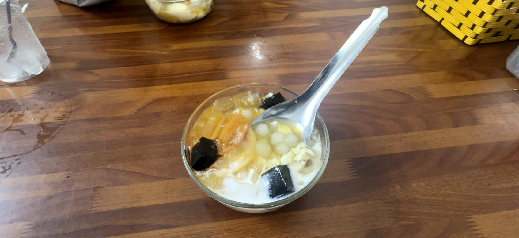 Tauhu Saigon - What to Eat in Haiphong: Amazing Local Food Experience😋 - Leotrails