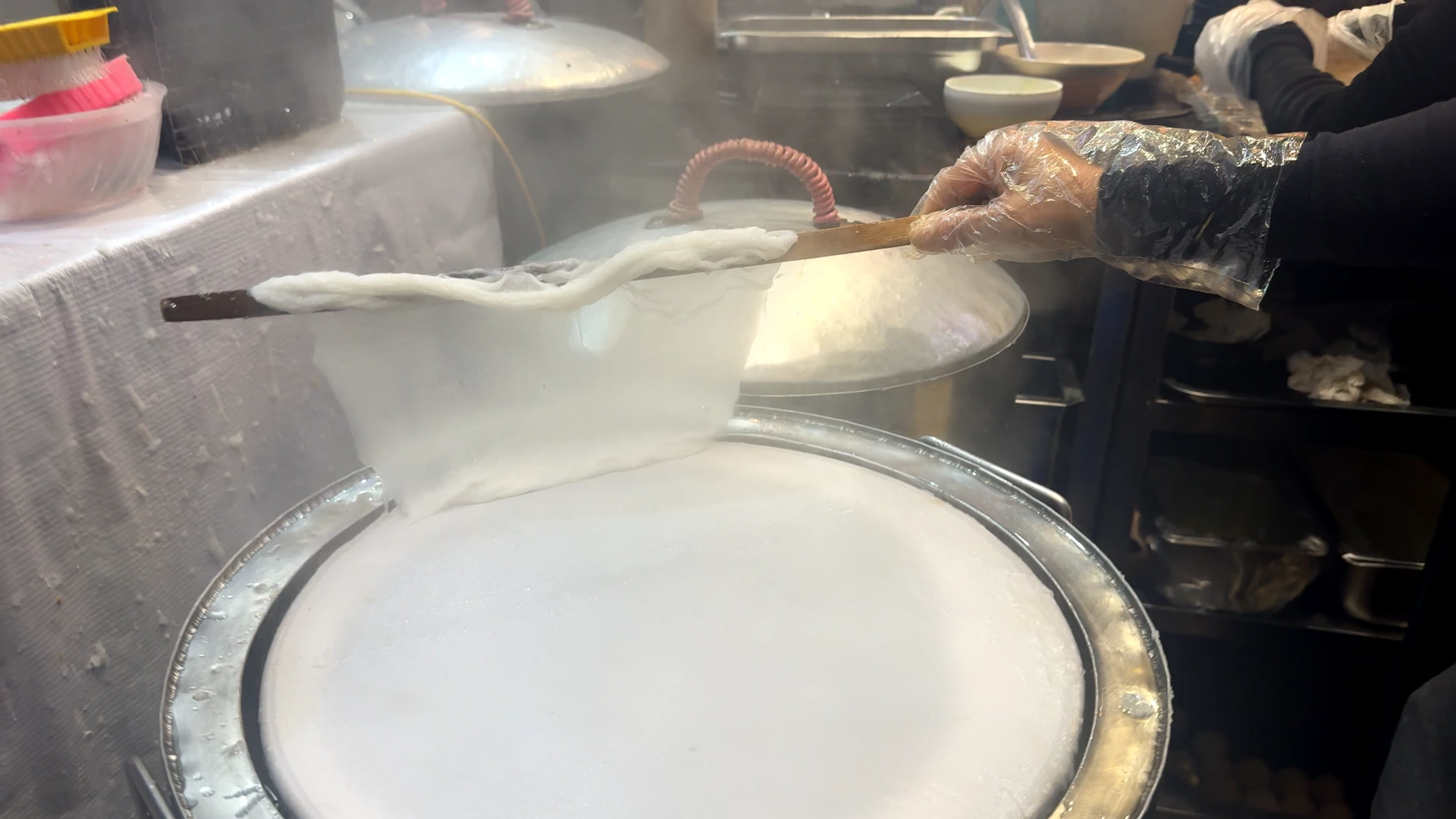 The process of making a Bánh cuốn - What to Eat in Haiphong: Amazing Local Food Experience😋 - Leotrails