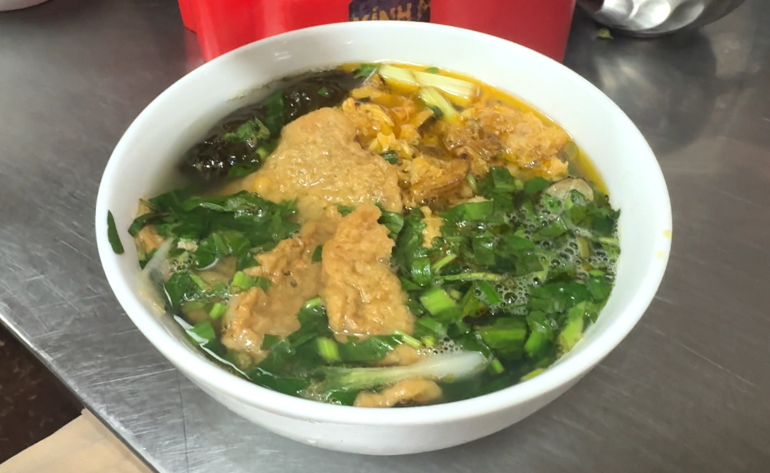 bánh đa cua be - What to Eat in Haiphong: Amazing Local Food Experience😋 - Leotrails
