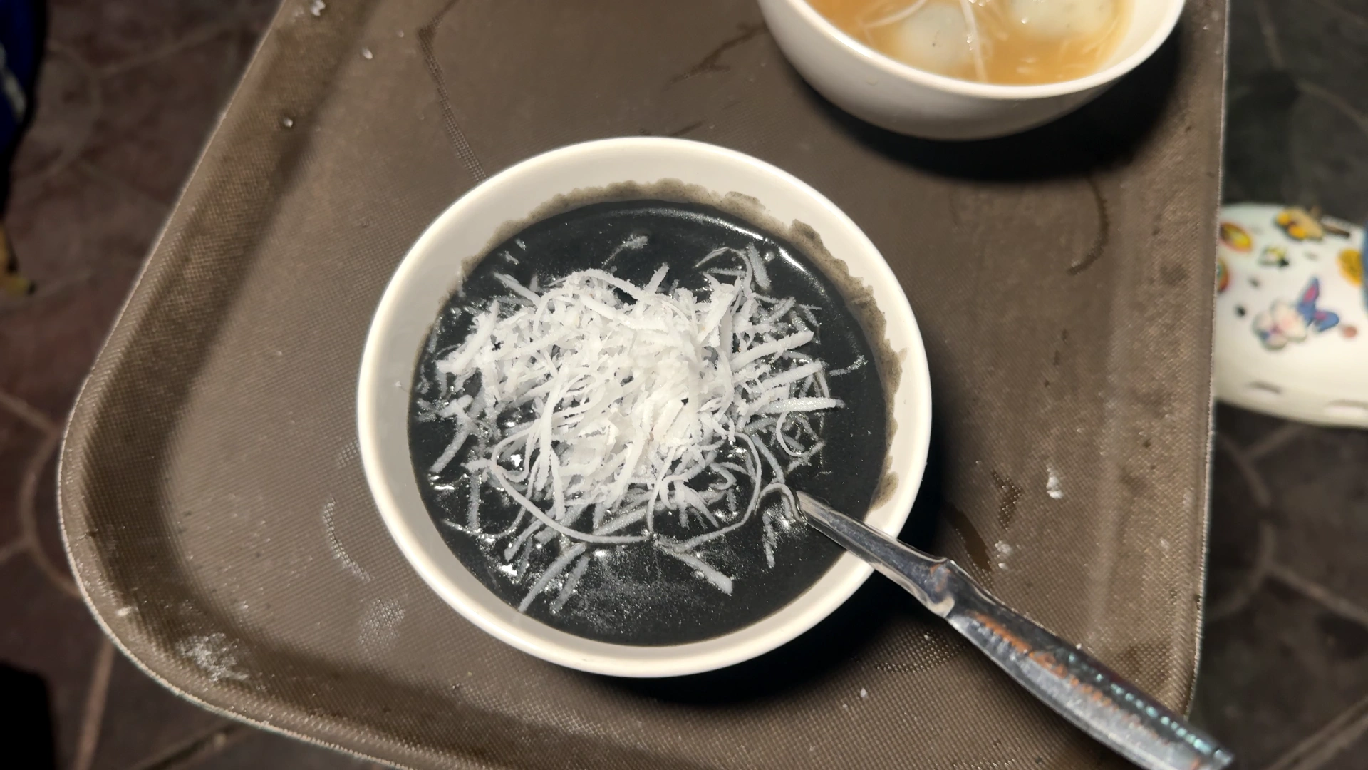 comforting chè vừng - What to Eat in Haiphong: Amazing Local Food Experience😋 - Leotrails