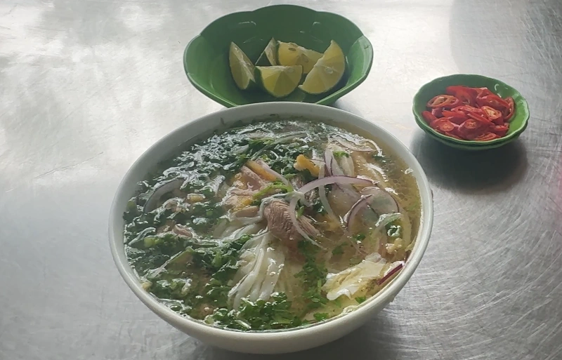 phở gà - What to Eat in Haiphong: Amazing Local Food Experience😋 - Leotrails